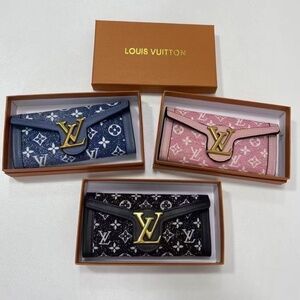 Meet your Posher, Luxx